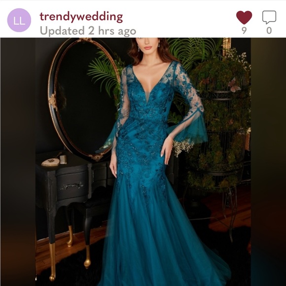 Peacock blue mermaid - Picture 6 of 6